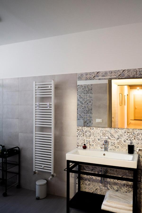 B&B Contessa Dei Venti คาตาเนีย ภายนอก รูปภาพ